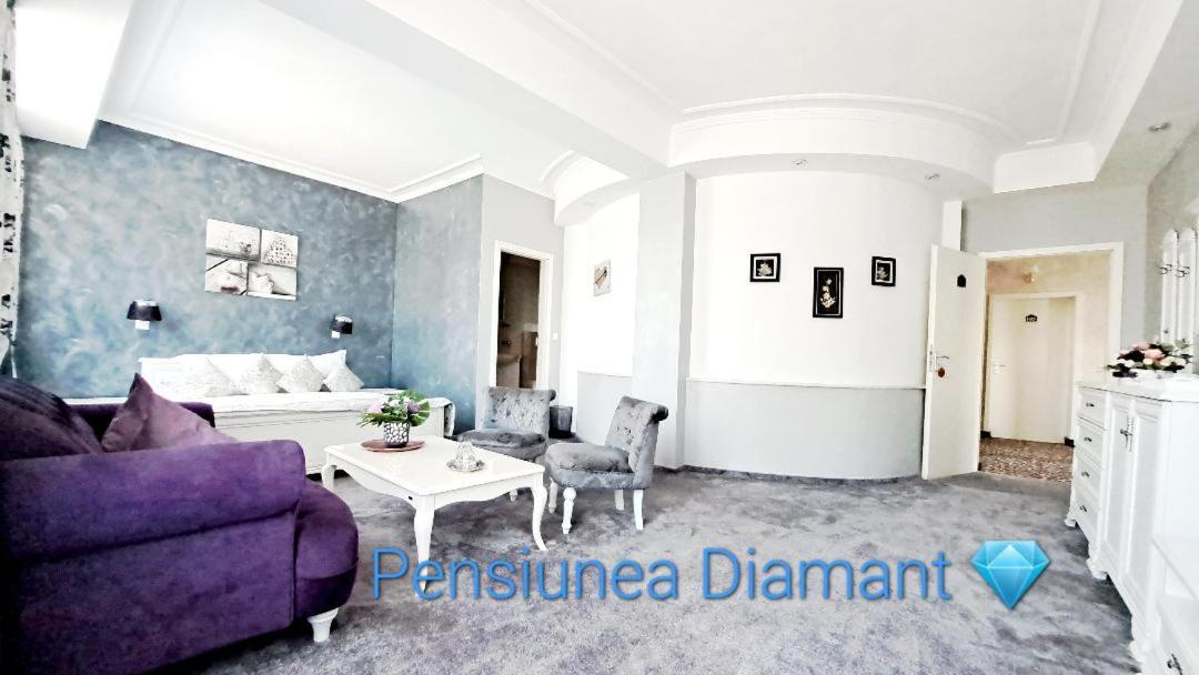 Pensiunea Diamant Ghimbav Εξωτερικό φωτογραφία