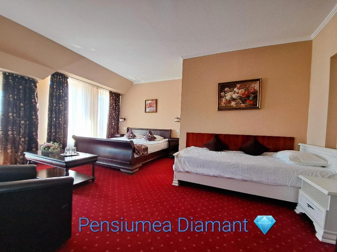 Pensiunea Diamant Ghimbav Εξωτερικό φωτογραφία